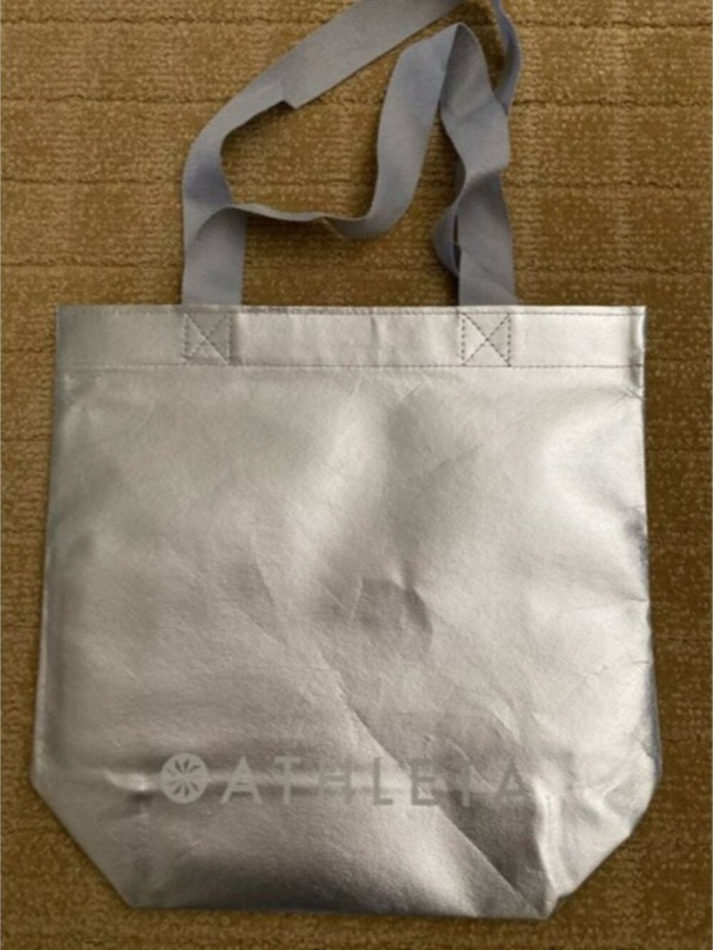 ATHLETA silver metallic bag - Picture 5 of 7